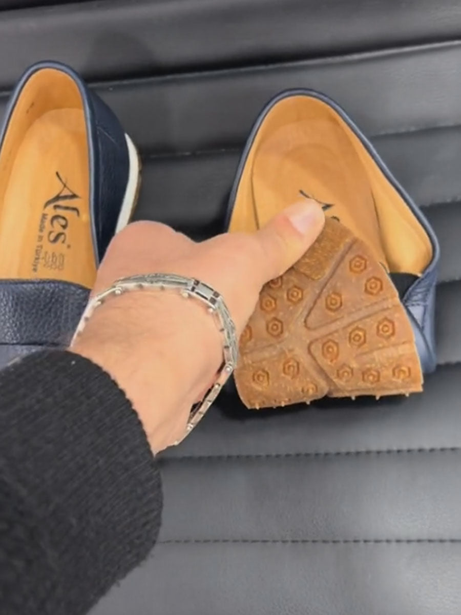 Buckle leather slip-on shoes