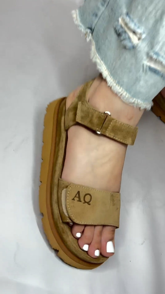 Brown letters wide sandals with thick soles