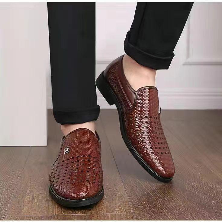 New Men's Hollow Casual Soft Sole Breathable Hole Business Leather Shoes