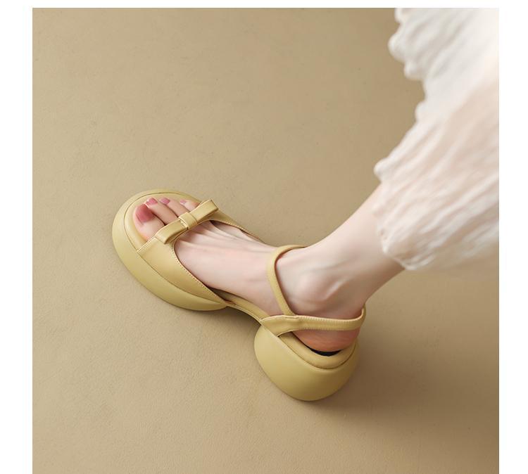 Fairy thick heel buckle with Roman sandals