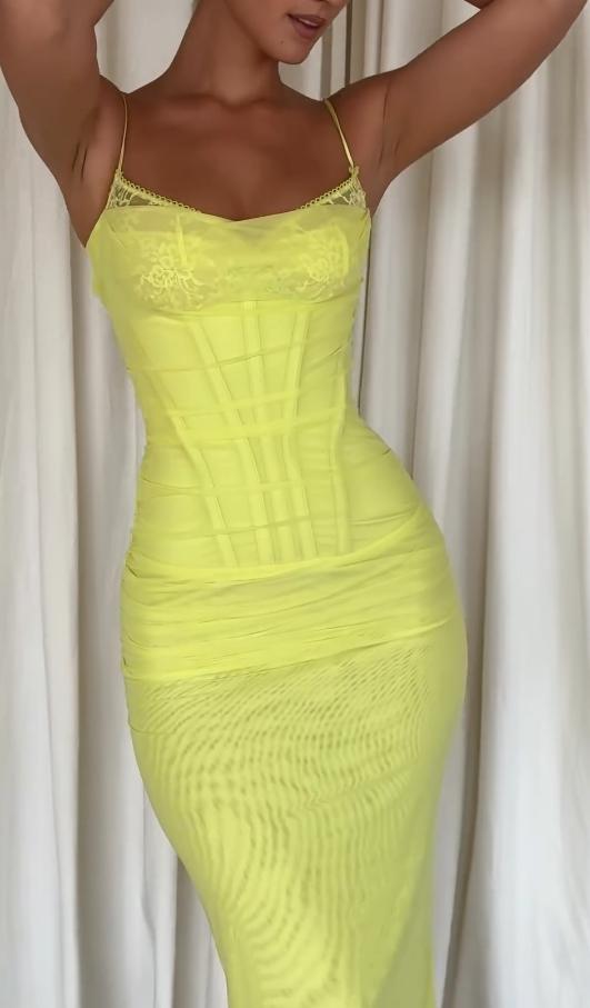 Strap lace tube top dress Yellow Pink