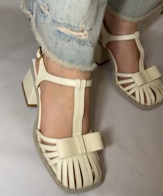 New square braided thick-heeled bow hollow T-belt Roman sandals