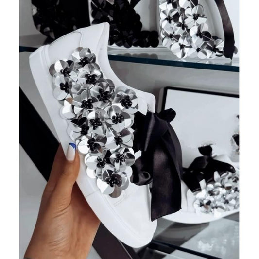 Three-dimensional Flower Decorative Board Shoes