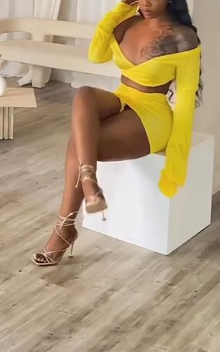 Goose yellow blouse and skirt two-piece set