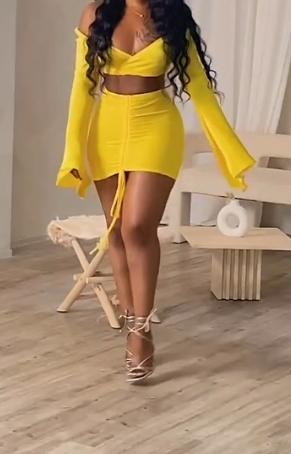 Goose yellow blouse and skirt two-piece set