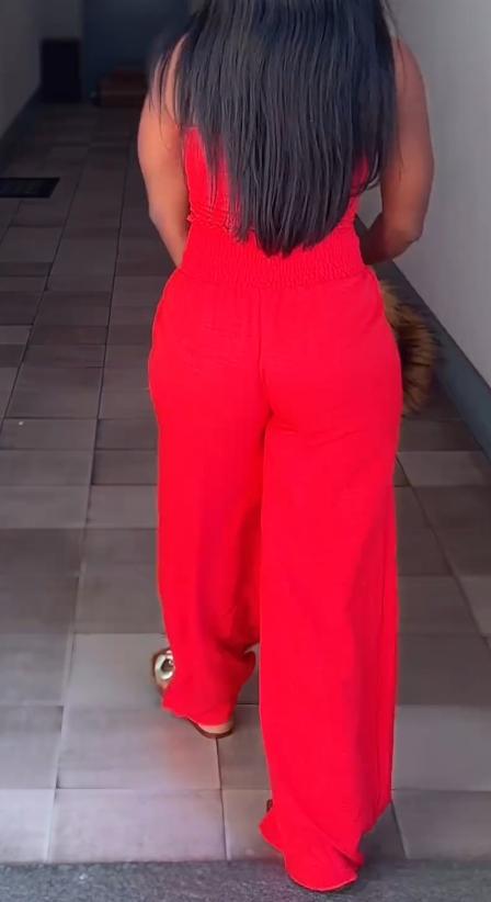 Two-piece red tube top trousers